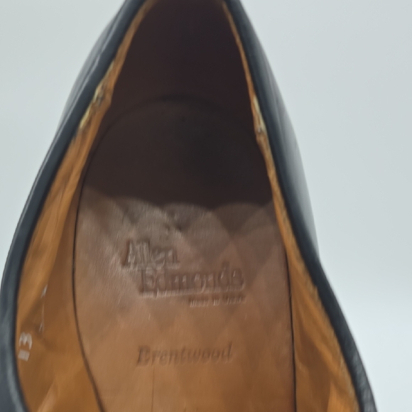 Allen Edmonds Black Leather Split-Toe Derby